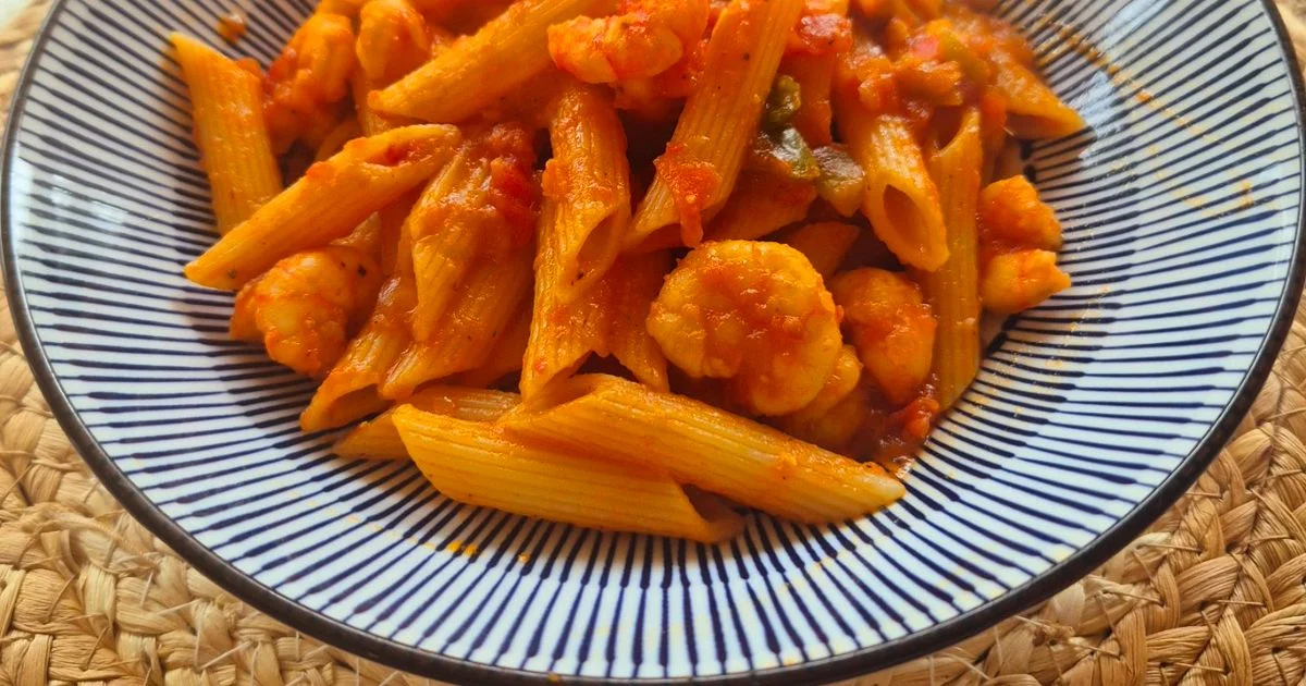 Spicy Gochujang Prawn Pasta